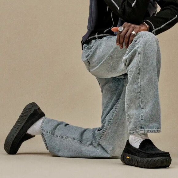UGG Men's Ascot Wrap Tech - Picture 1 of 2